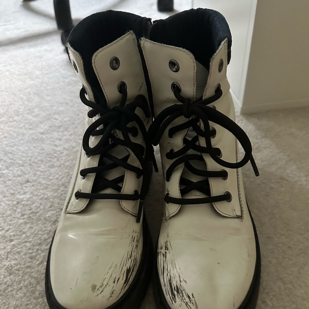 White Womens 6.5 Combat Platform Boots